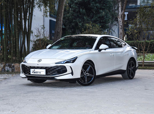 138Kw 1.5T Αυτο σεντάν MG7 υψηλής ταχύτητας βενζίνη και βενζίνη αυτοκίνητα