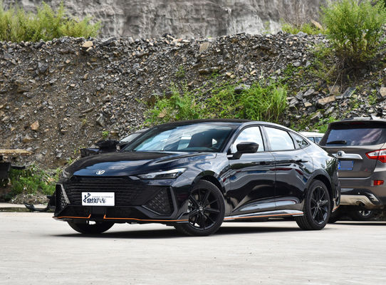 2024 OEM Υψηλής Ποιότητας 138Kw Chang An EV Changan UNI-V 188Ps 300Nm Βενζίνη Βενζίνη Καύσιμο Αυτοκίνητο
