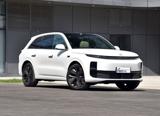 2024 ODM Sport Νέα Ενέργεια Auto Li Xiang L6 300Kw 212Km 154Ps Καθαρό ηλεκτρικό όχημα